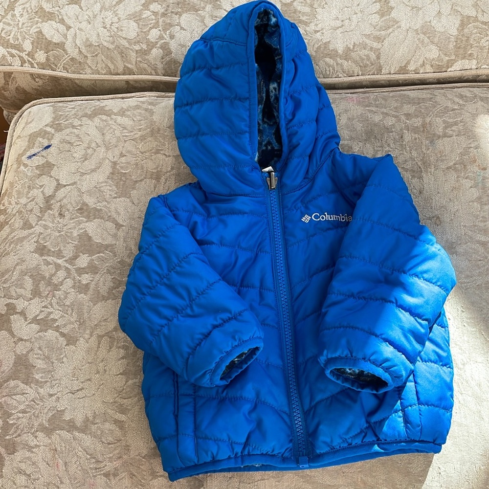 Columbia blue Reversible puffer coat 6-12 months